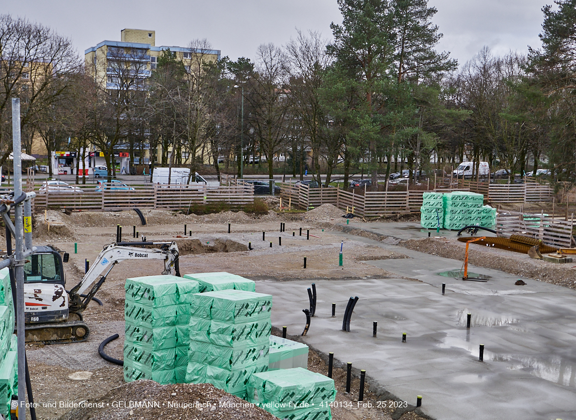 25.02.2023 -  Baustelle Haus für Kinder in Neupelach Quiddestraße 3